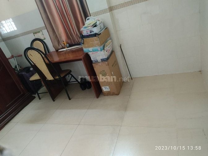 Gia đình đi định cư cần bán -83/131 Năm Châu, Phường 11, Quận Tân Bình