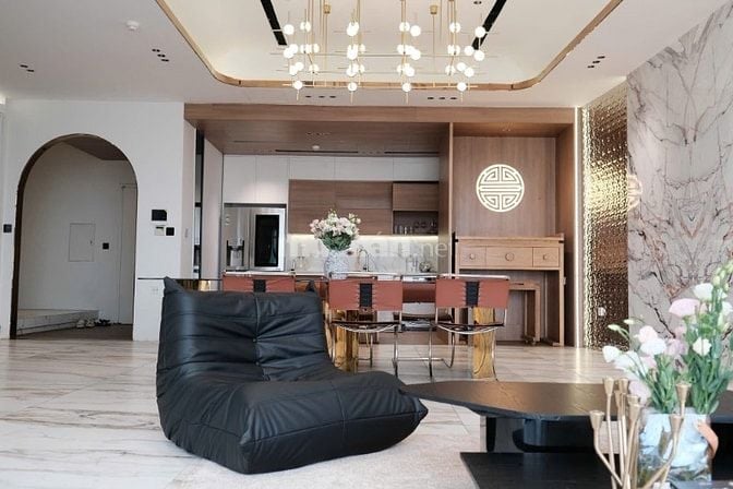 Bán nhà phố Từ Hoa 4 tầng, ô tô ra vào, 1 nhà ra Hồ Tây, ở luôn
