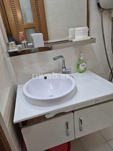 CHỦ NGỢP RA GẤP NHÀ HUỲNH TỊNH CỦA, QUẬN 3 GẦN CHỢ TÂN ĐỊNH, HẺM 6M
