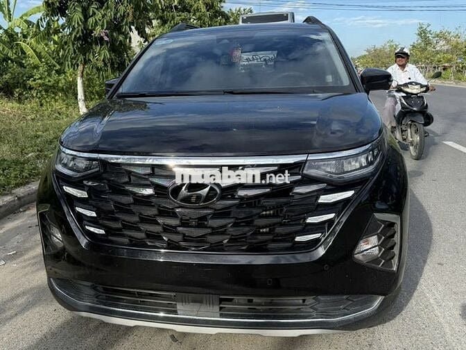Hyundai Custin 2024 Cao Cấp 2.0T - 24000 km