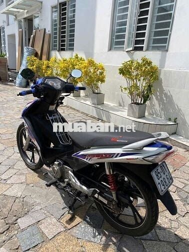 Xe suzuki Axelo nguyên gin