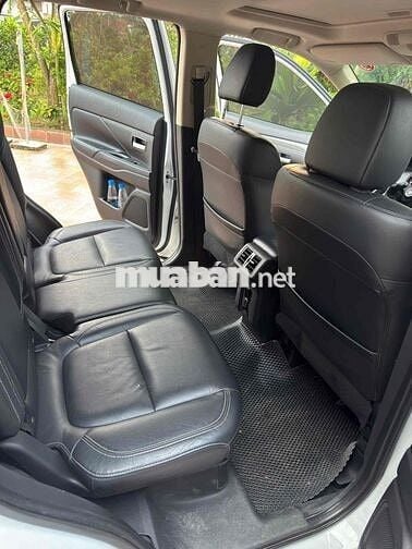 Mitsubishi Outlander 2020 2.0 CVT Premium  - 65000