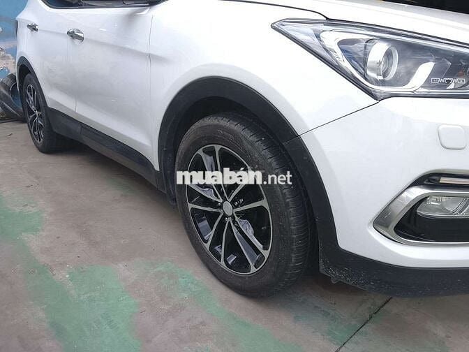 Huyndai Santafe 2016 2.4 AT 4 WD - 109000 km
