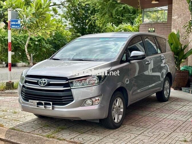 Toyota Innova 2020 E 2.0 MT - 61000 km