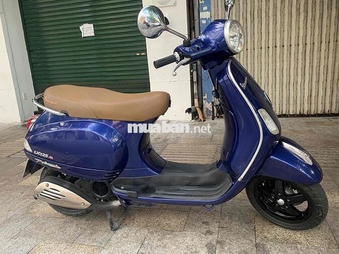 Piaggio Vespa LX chính chủ-xe đẹp-máy cực êm