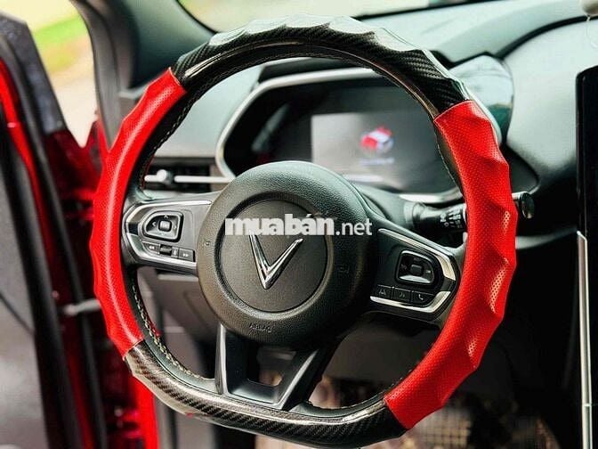 VinFast Lux SA2.0 2021 SA2.0 tiêu chuẩn - 1 km