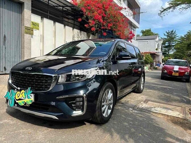 Kia Sedona 2019 Luxury D - 68000 km