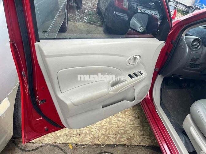 Nissan Sunny 2015 1.5 xv dep ki giay