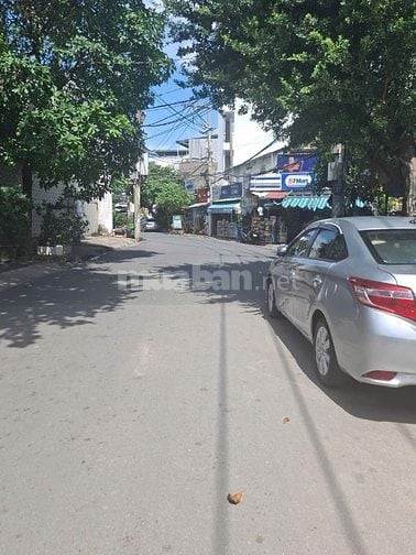 Bán nhà mặt tiền đường 10 An Phú Quận 2 cũ giá 13,5 tỷ