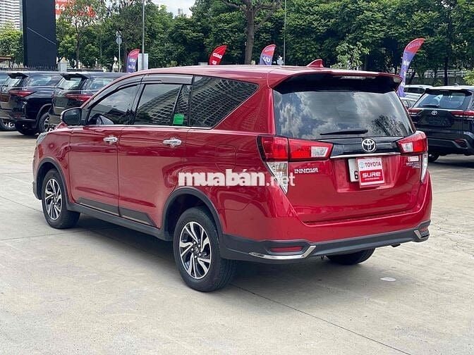 Toyota Innova 2021 Venturer - 22000 km