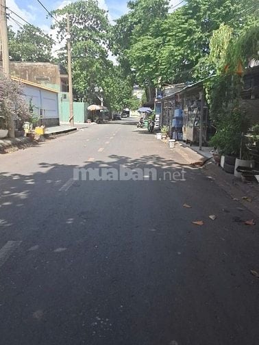 Bán nhà mặt tiền đường 10 An Phú Quận 2 cũ giá 13,5 tỷ