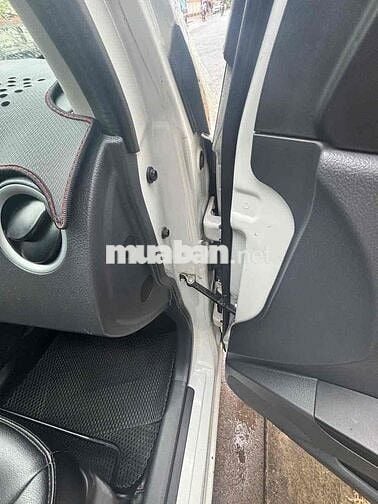 Suzuki Celerio 2019 1.0 CVT - 80000 km
