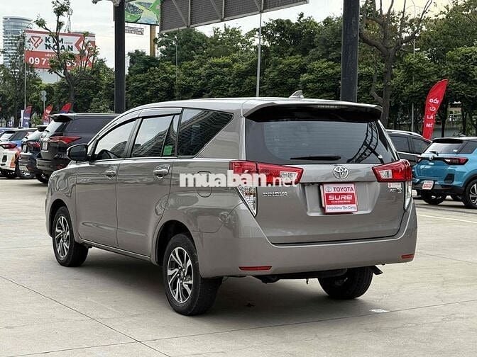 Toyota Innova 2022 E 2.0 MT -Hỗ Trợ Vay - Tại Hãng