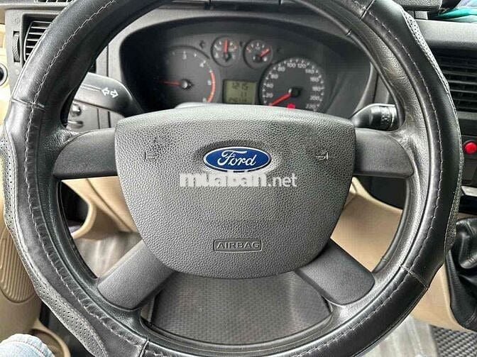 Ford Transit 2013 2.4L - 250000 km