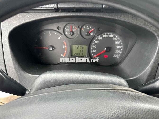 Ford Transit 2013 2.4L - 250000 km