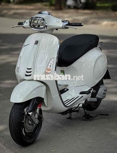 Vespa Sprint 125 2022 Trắng Đen Chính chủ
