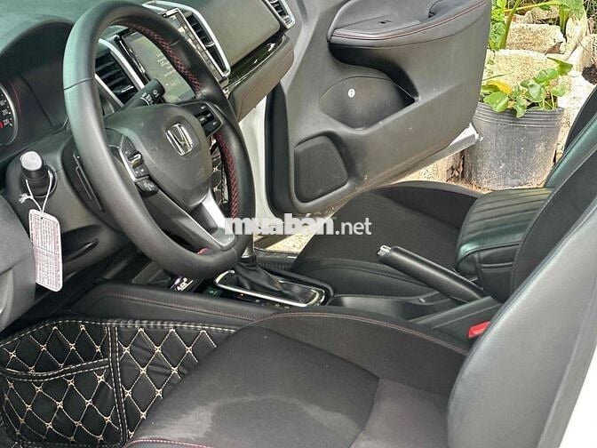 Honda City 2022 RS 1.5 AT - 29000 km