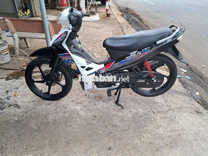Si 50..Xe đẹp..máy zin..cực êm..72AD
