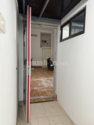 Cho thuê trọ phòng 25m2 50m2 làng Ngọc Hà