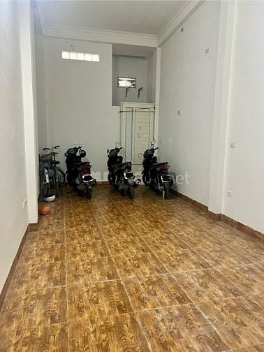 Cho thuê trọ phòng 25m2 50m2 làng Ngọc Hà