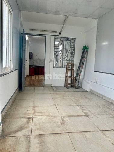 Cho thuê trọ phòng 25m2 50m2 làng Ngọc Hà