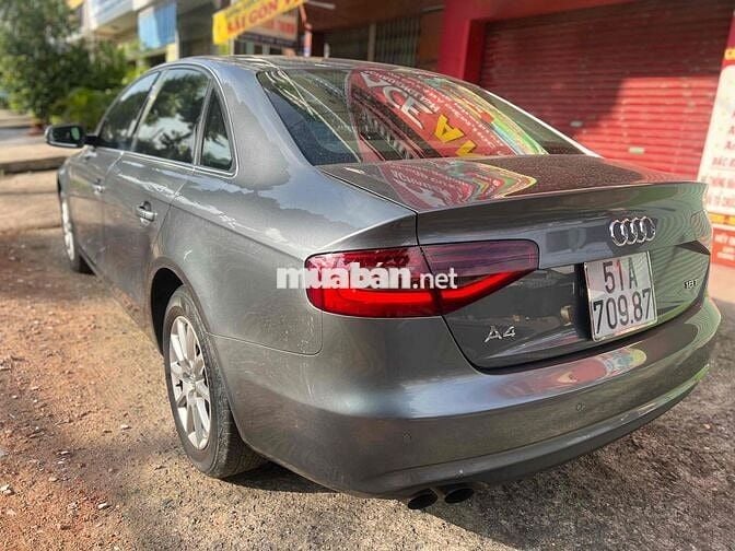 Audi A4 2023 - 120000 km