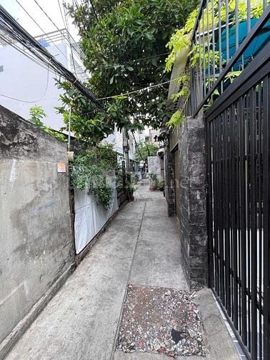 Bán nhà 1007/77/7 Lạc Long Quân 4x17 1 tầng giá 6,1 tỷ
