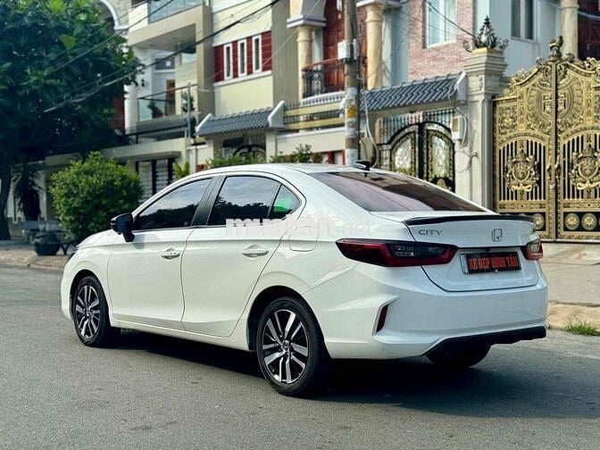 Honda City 2023 RS 1.5 AT - 19000 km