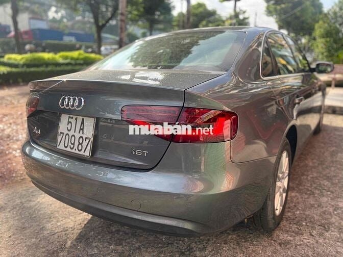 Audi A4 2023 - 120000 km