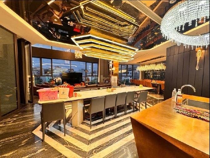 Bán Tòa nhà Building phố Nguyễn Cảnh Dị - KĐT Đại Kim , DT 210 m2 x MT