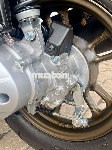 SCOOPY Nhập indo Lướt 1.700Km hồ sơ cầm tay