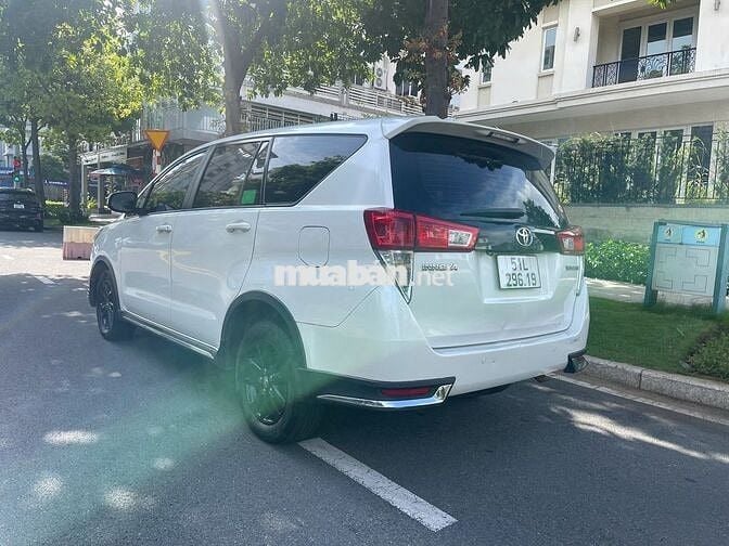 Toyota Innova 2020 Venturer 2.0 AT