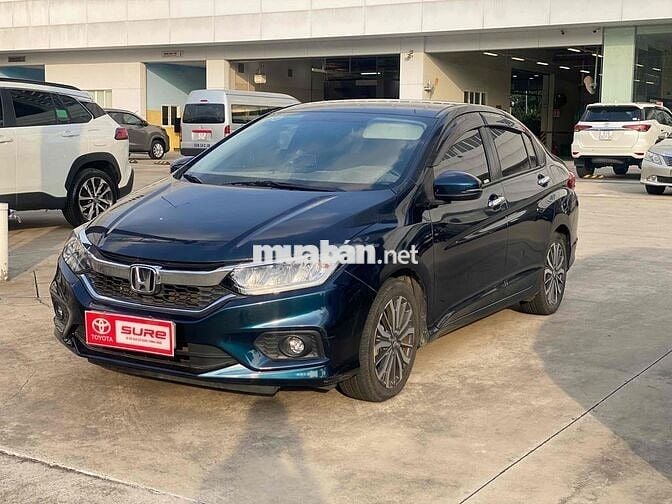 Honda City 2018 1.5 TOP - 4900 km