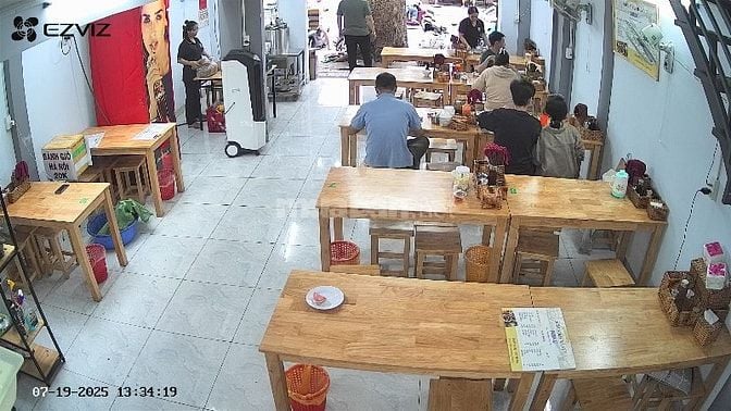 Sang quán ăn Quận 5 khu vực ăn uống tập trung 