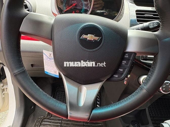 Chevrolet Spark 2014 LTZ 1.0 AT Zest - 70000 km