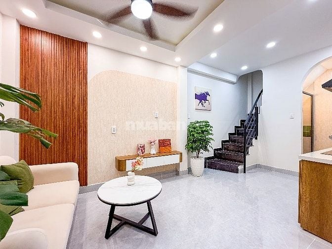 ⭐️Nhà 3 Lầu tuyệt đẹp Cao Cấp hẻm Duy Tân, P15, Q.Phú Nhuận.