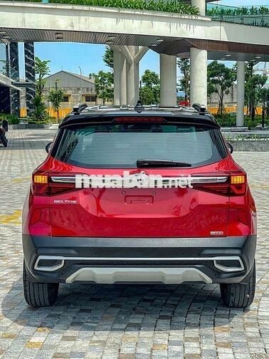KIA Seltos 2021 1.4 DCT Premium - 50000 km