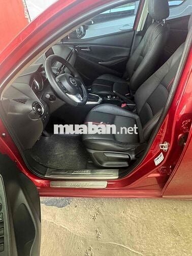 Mazda 2 2017  1.5 AT Sedan - 75000 km