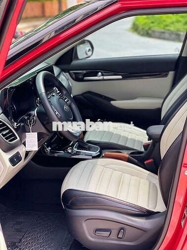 KIA Seltos 2021 1.4 DCT Premium - 50000 km