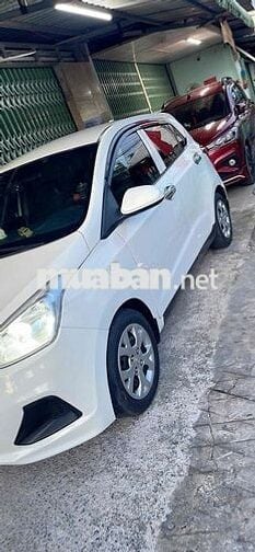 Hyundai Grand i10 2015 1.0 Base - 215000 km