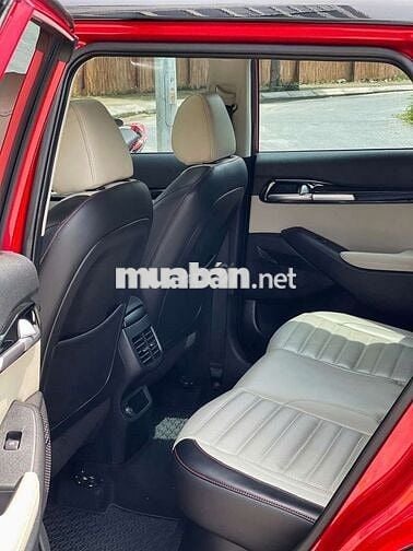 KIA Seltos 2021 1.4 DCT Premium - 50000 km