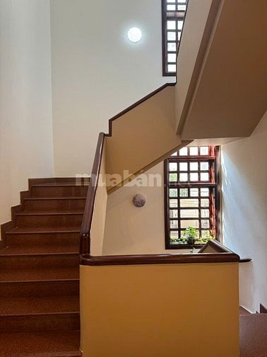 Siêu phẩm!! Biệt thự Lê Hồng Phong Q10 ngang 12m phù hợp KD đa ngành