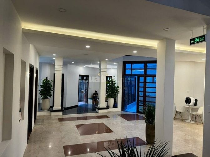 Siêu phẩm!! Biệt thự Lê Hồng Phong Q10 ngang 12m phù hợp KD đa ngành