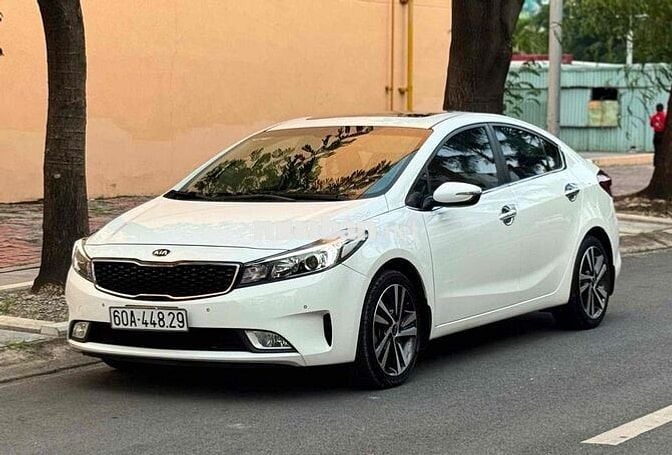 Kia Cerato 2017 1.6 AT - 46000 km 1 chủ sử dụng