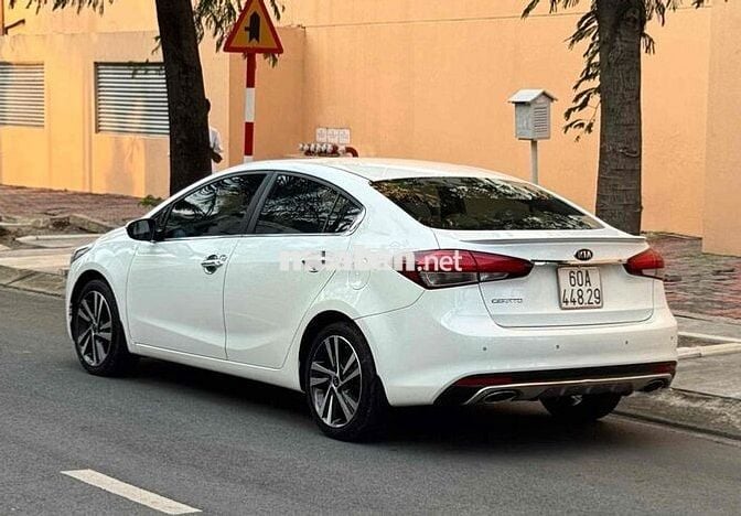 Kia Cerato 2017 1.6 AT - 46000 km 1 chủ sử dụng