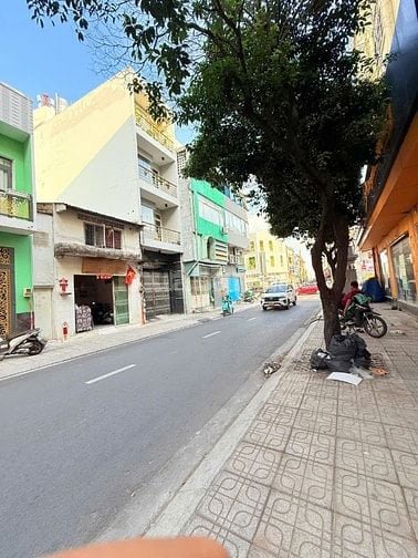 SIÊU HIẾM NHÀ MẶT TIỀN TRIỆU QUANG PHỤC, QUẬN 5 (4x14m) 5 TẦNG