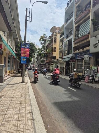 SIÊU HIẾM NHÀ MẶT TIỀN TRIỆU QUANG PHỤC, QUẬN 5 (4x14m) 5 TẦNG