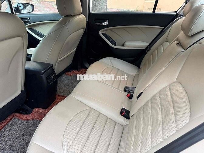 Kia Cerato 2017 1.6 AT - 46000 km 1 chủ sử dụng