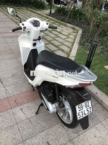 Honda vision Fi trắng đen chìa khoá 2022 zin đẹp