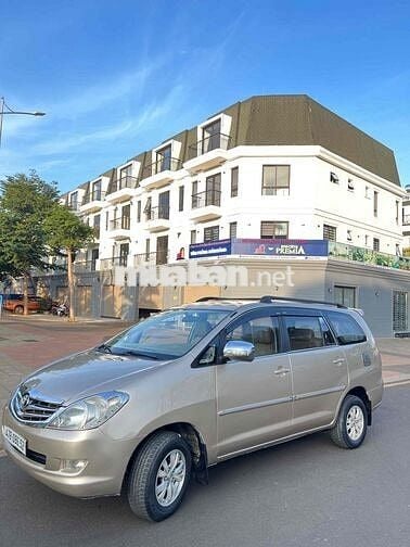 Toyota Innova 2008 J - 125465 km